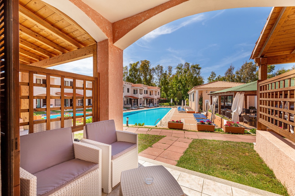 Milano - Sardegna Nord - Alghero, Stintino e Castelsardo, Mare Italia - Marina Manna Hotel and Club Village
Milano - Sardegna Nord - Alghero, Stintino e Castelsardo, Mare Italia - Marina Manna Hotel and Club Village