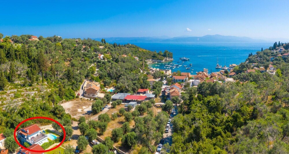 Bologna - Paxos - Villa Mia Private Pool Walk to Beach A C Wifi Car Not Required Eco-friendly - 2598
Bologna - Paxos - Villa Mia Private Pool Walk to Beach A C Wifi Car Not Required Eco-friendly - 2598