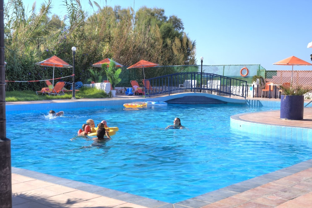 Palermo - Creta Est - Heraklion, Rethymno, Agios Nikolaos, Grecia - Trefon Hotel Apartments and Family Suites
Palermo - Creta Est - Heraklion, Rethymno, Agios Nikolaos, Grecia - Trefon Hotel Apartments and Family Suites