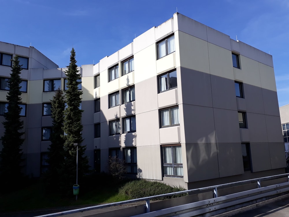 Roma - Frankfurt-Main Airport - Vienna House Easy by Wyndham Frankfurt Airport
Roma - Frankfurt-Main Airport - Vienna House Easy by Wyndham Frankfurt Airport