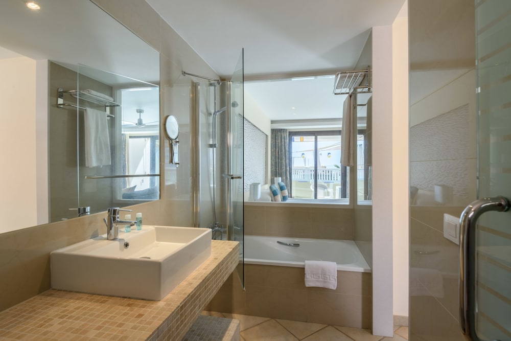 Reggio Calabria - Callao Salvaje - Pearly Grey Ocean Club Apartments & Suites
Reggio Calabria - Callao Salvaje - Pearly Grey Ocean Club Apartments & Suites