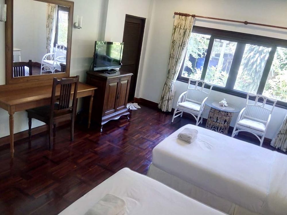 Milano - Ban Bang Po - Koh Samui - Coco Palm Beach Resort - SHA Extra Plus
Milano - Ban Bang Po - Koh Samui - Coco Palm Beach Resort - SHA Extra Plus