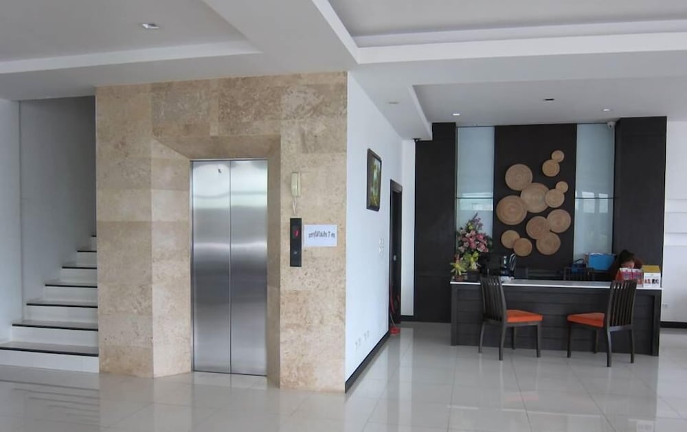 Roma - Ao Nam Mao - The White Pearl Hotel