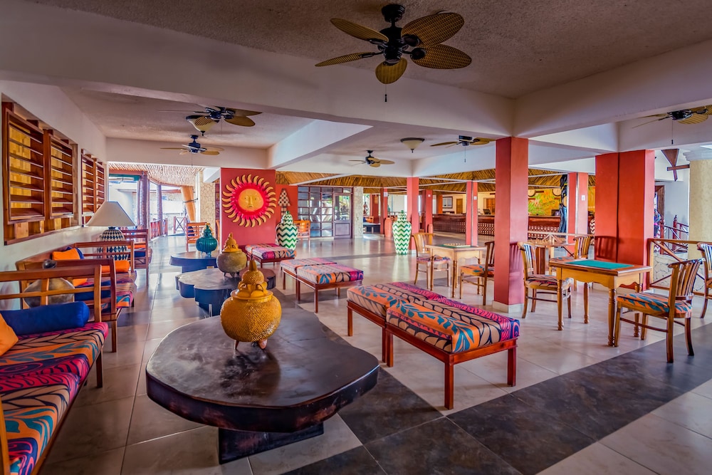 Bari - Runaway Bay - Decameron Club Caribbean Runaway Bay, Ramada All-Inclusive Resort
Bari - Runaway Bay - Decameron Club Caribbean Runaway Bay, Ramada All-Inclusive Resort