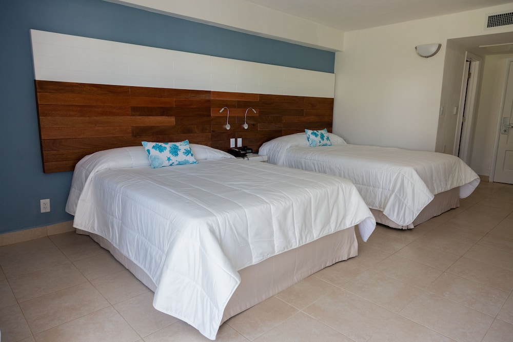 Roma - Grand Bahama (Bahamas), Caraibi - Viva Fortuna Beach by Wyndham, A Trademark All Inclusive
Roma - Grand Bahama (Bahamas), Caraibi - Viva Fortuna Beach by Wyndham, A Trademark All Inclusive