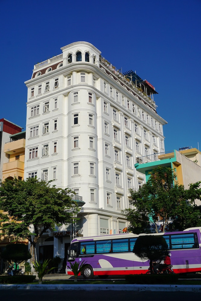 Bologna - Danang - Ocean View Danang Hotel
Bologna - Danang - Ocean View Danang Hotel