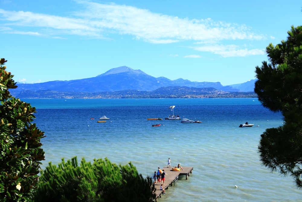 Lamezia Terme - Lago di Garda, Laghi Italia - Happy Camp mobile homes in Camping Bella Italia
Lamezia Terme - Lago di Garda, Laghi Italia - Happy Camp mobile homes in Camping Bella Italia