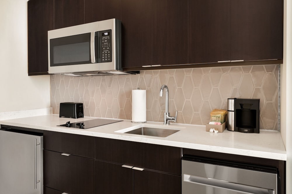 Bologna - New York - Aeroporto JFK - Residence Inn by Marriott New York JFK Airport
Bologna - New York - Aeroporto JFK - Residence Inn by Marriott New York JFK Airport