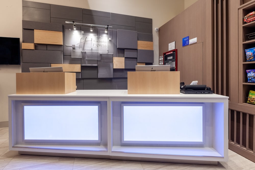 Roma - New York, Stati Uniti - Holiday Inn Express - NYC Brooklyn - Sunset Park, an IHG Hotel
Roma - New York, Stati Uniti - Holiday Inn Express - NYC Brooklyn - Sunset Park, an IHG Hotel