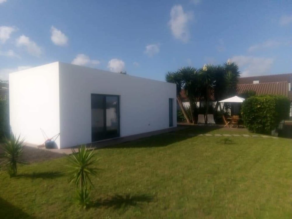 Roma - Sao Miguel - Vila De Nordeste, Azores - Impeccable 1 Bed Villa in Ribeira Grande
Roma - Sao Miguel - Vila De Nordeste, Azores - Impeccable 1 Bed Villa in Ribeira Grande