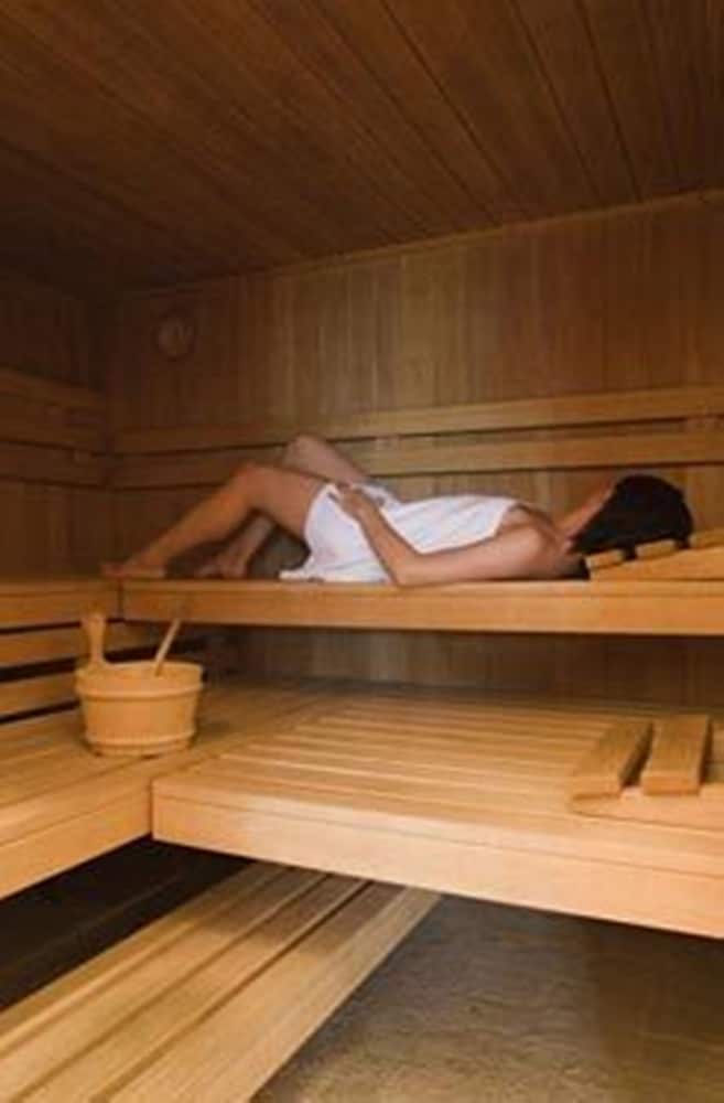 Milano - Gstaad - Hotel Le Grand Chalet Gstaad
Milano - Gstaad - Hotel Le Grand Chalet Gstaad