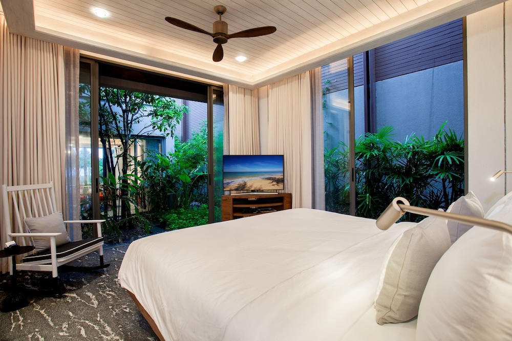 Roma - Natai Beach, Phang-nga - Baba Beach Club Natai Luxury Pool Villa Hotel by Sri panwa - SHA Plus 
Roma - Natai Beach, Phang-nga - Baba Beach Club Natai Luxury Pool Villa Hotel by Sri panwa - SHA Plus