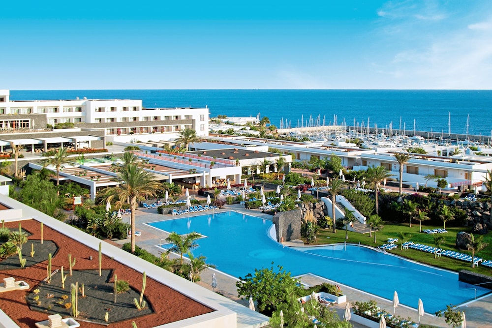 Napoli - Yaiza - Hotel Costa Calero Thalasso & Spa
Napoli - Yaiza - Hotel Costa Calero Thalasso & Spa