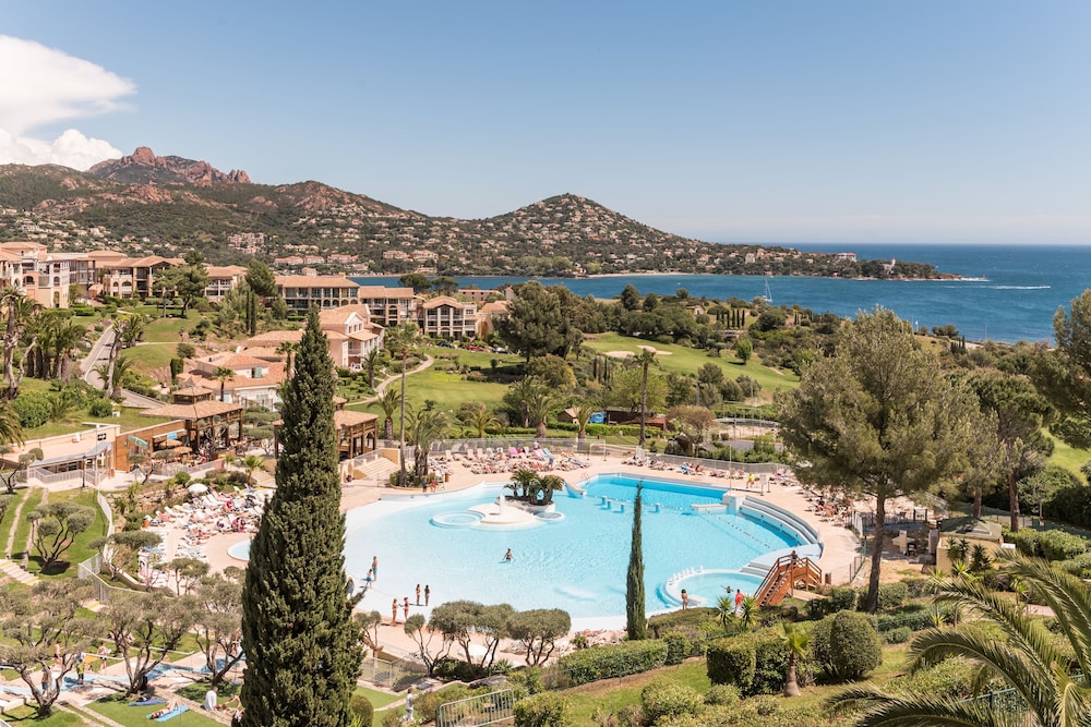 Milano - Saint-Raphaël, Provence-Alpes-Côte d'Azur - Hôtel de l'Esterel Pierre & Vacances
Milano - Saint-Raphaël, Provence-Alpes-Côte d'Azur - Hôtel de l'Esterel Pierre & Vacances