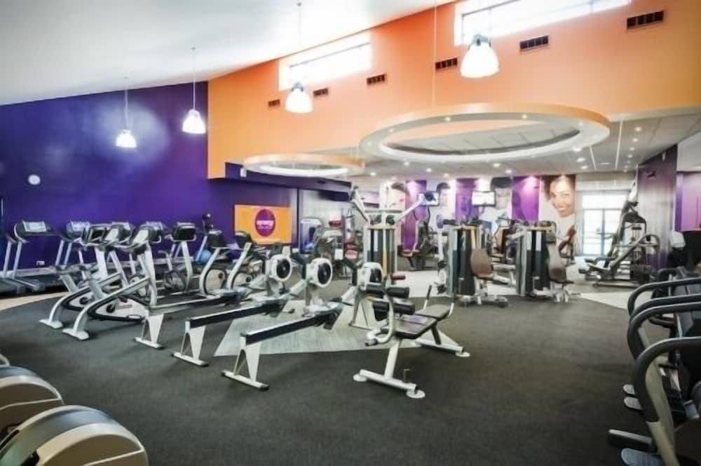 Bari - Londra, Aeroporto di London Heathrow - Bianca's House Hotel Heathrow Airport
Bari - Londra, Aeroporto di London Heathrow - Bianca's House Hotel Heathrow Airport