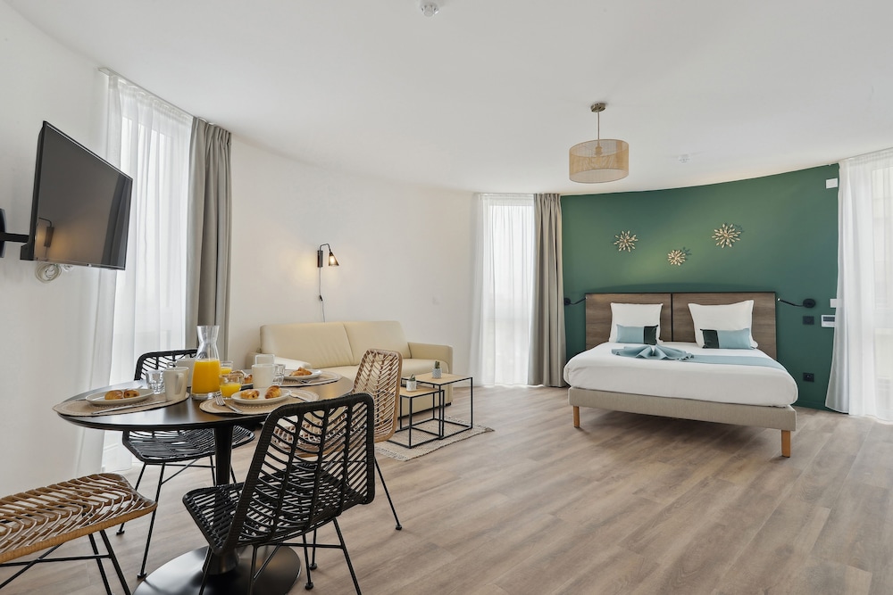 Catania - Disneyland Paris, Ile-de-France, Francia - All Suites Appart Hotel Noisy Le Grand
Catania - Disneyland Paris, Ile-de-France, Francia - All Suites Appart Hotel Noisy Le Grand