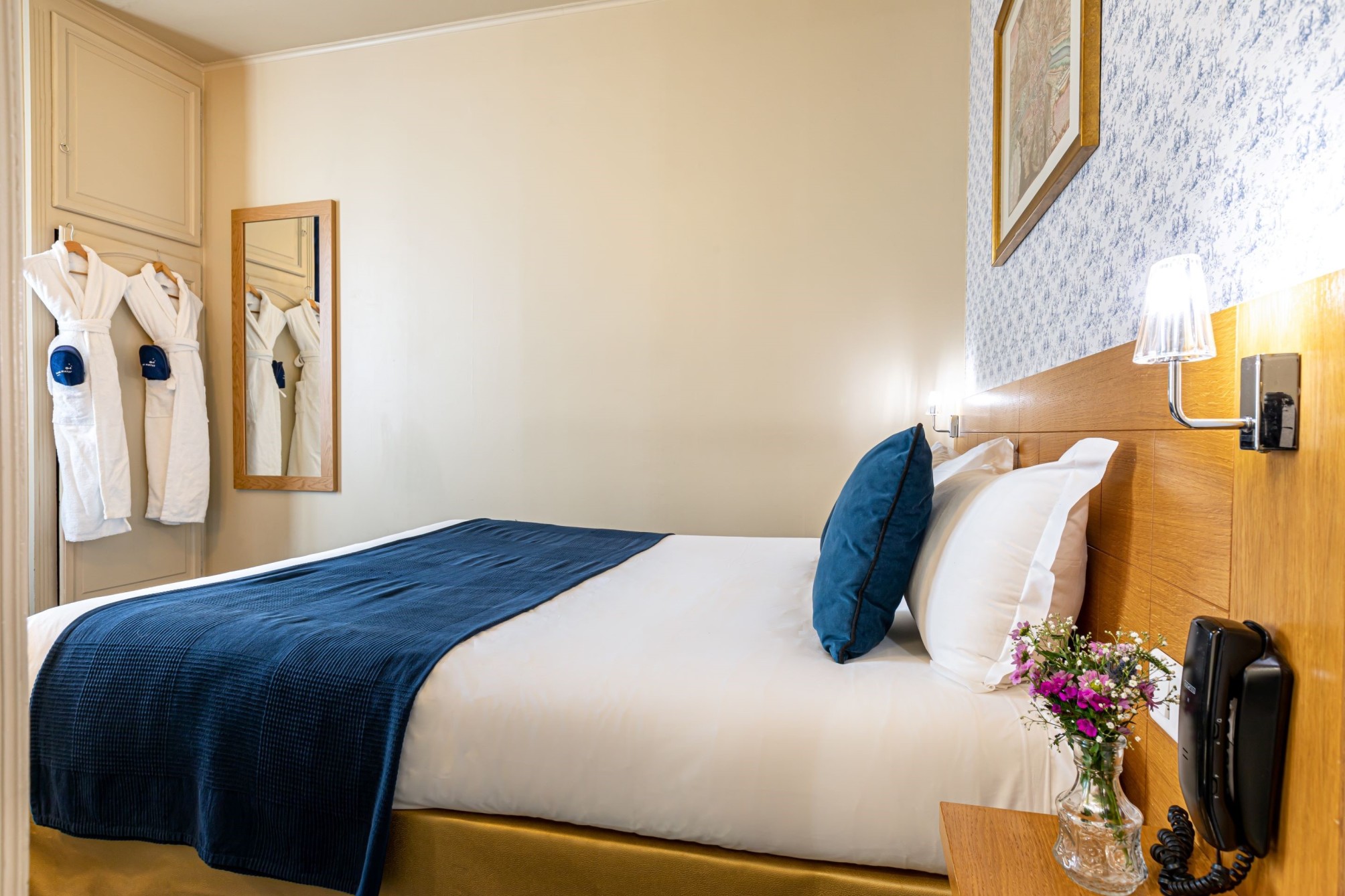 Roma - Villeneuve-la-Garenne - Hotel Romance Malesherbes by Patrick Hayat
Roma - Villeneuve-la-Garenne - Hotel Romance Malesherbes by Patrick Hayat