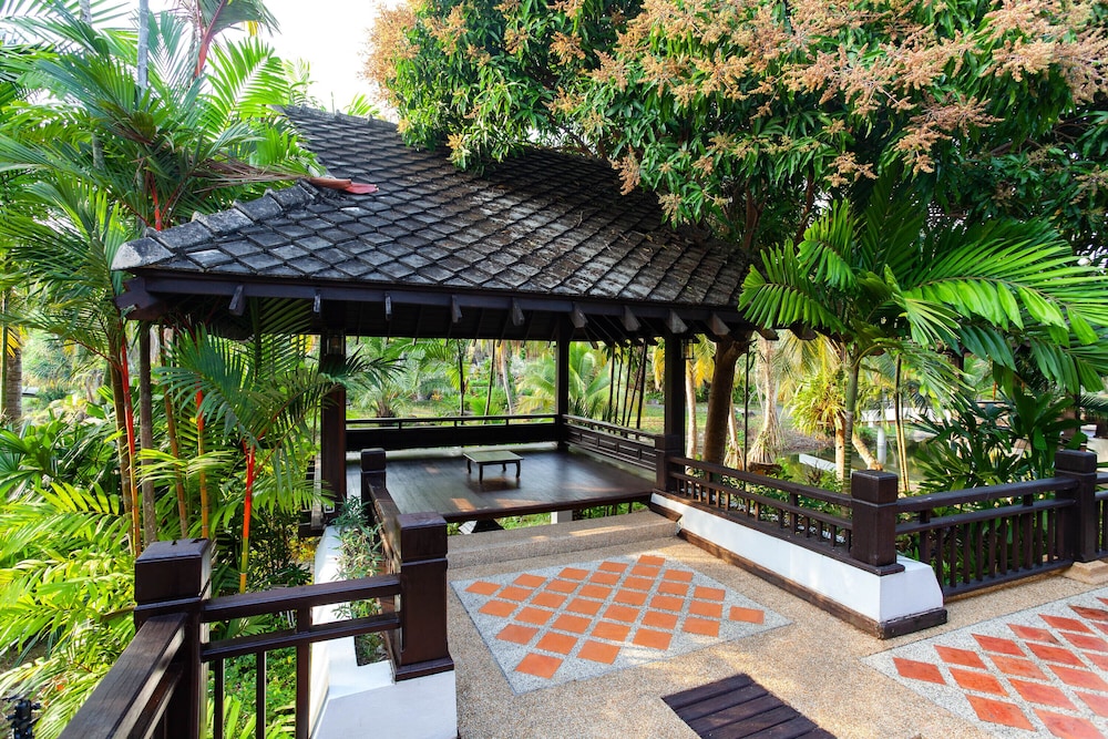 Bari - Natai Beach, Phang-nga - The Hotspring Beach Resort & Spa - SHA Extra Plus
Bari - Natai Beach, Phang-nga - The Hotspring Beach Resort & Spa - SHA Extra Plus