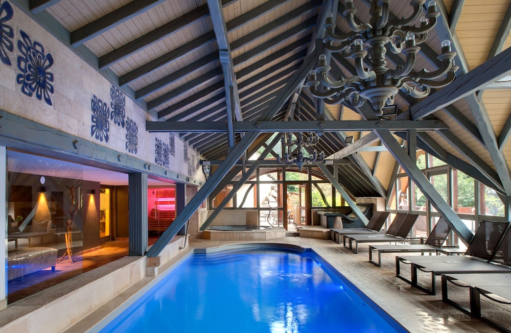 Milano - Belmont, Alsazia - LA CHENEAUDIÈRE - Hôtel Spa - Relais & Châteaux
Milano - Belmont, Alsazia - LA CHENEAUDIÈRE - Hôtel Spa - Relais & Châteaux