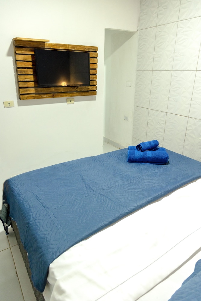 Roma - Fernando de Noronha - Noronha Economy Suítes - Hospedagem com melhor localização e custo benefício da ilha
Roma - Fernando de Noronha - Noronha Economy Suítes - Hospedagem com melhor localização e custo benefício da ilha