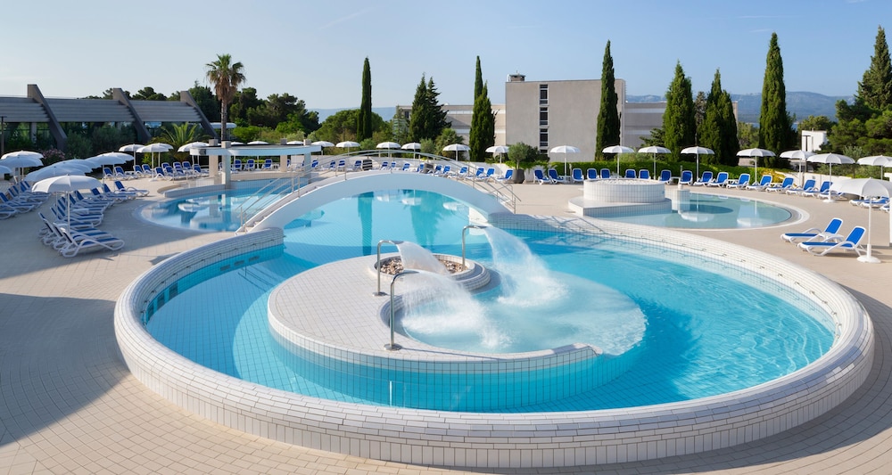 Napoli - Isola di Brazza, Croazia - Bluesun Holiday Village Bonaca - Full Board Plus
Napoli - Isola di Brazza, Croazia - Bluesun Holiday Village Bonaca - Full Board Plus