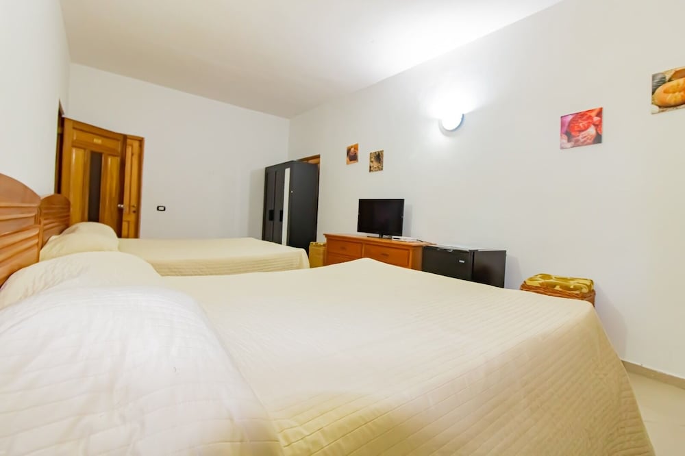 Verona - Boca Chica - Hotel Villa Capri Salon & SPA