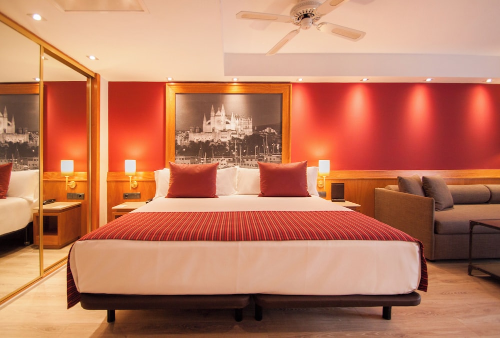 Bologna - Cala Major - Catalonia Majorica Hotel
Bologna - Cala Major - Catalonia Majorica Hotel