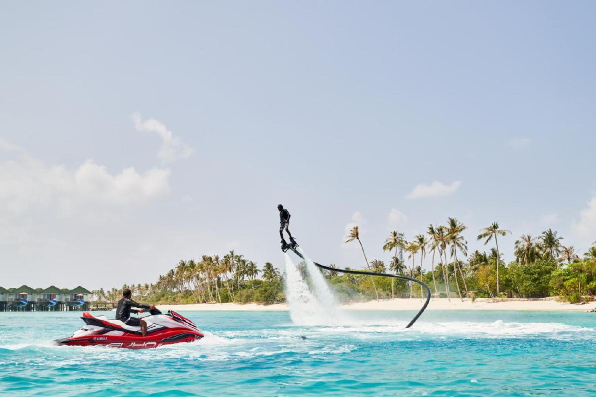Napoli - Atollo di Lhaviyani - Siyam World Maldives - 24 hour Premium Inclusive
Napoli - Atollo di Lhaviyani - Siyam World Maldives - 24 hour Premium Inclusive