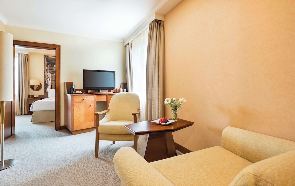 Torino - Praga, Aeroporto Václav Havel - Lindner Hotel Prague Castle, part of JdV by Hyatt
Torino - Praga, Aeroporto Václav Havel - Lindner Hotel Prague Castle, part of JdV by Hyatt