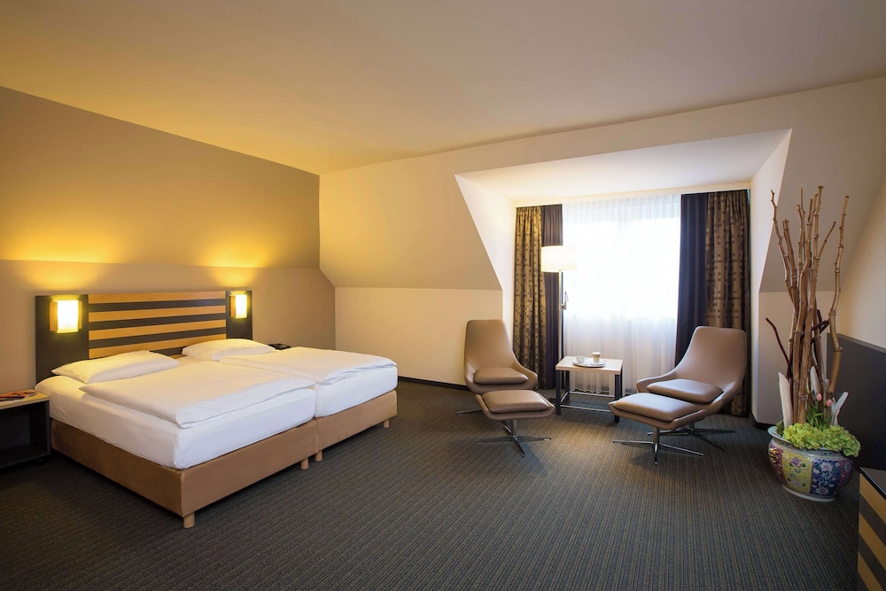 Milano - Hofheim am Taunus - Lindner Hotel Frankfurt Hochst, part of JdV by Hyatt
Milano - Hofheim am Taunus - Lindner Hotel Frankfurt Hochst, part of JdV by Hyatt