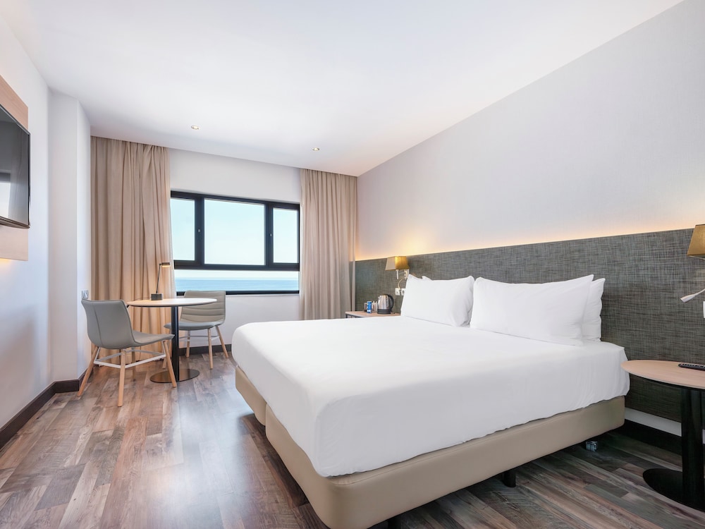 Milano - Costa de la Luz (Cádiz), Andalusia - Hotel Cadiz Paseo del Mar, Affiliated by Melia
Milano - Costa de la Luz (Cádiz), Andalusia - Hotel Cadiz Paseo del Mar, Affiliated by Melia