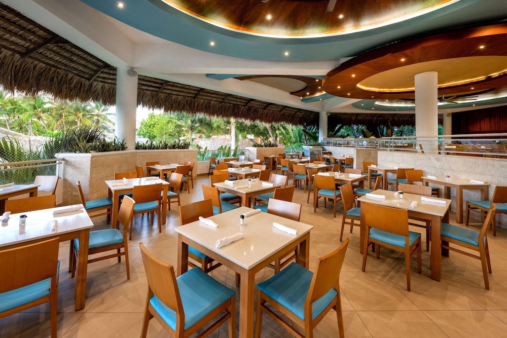 Brindisi - Bayahibe - Viva Dominicus Palace by Wyndham, A Trademark All Inclusive
Brindisi - Bayahibe - Viva Dominicus Palace by Wyndham, A Trademark All Inclusive
