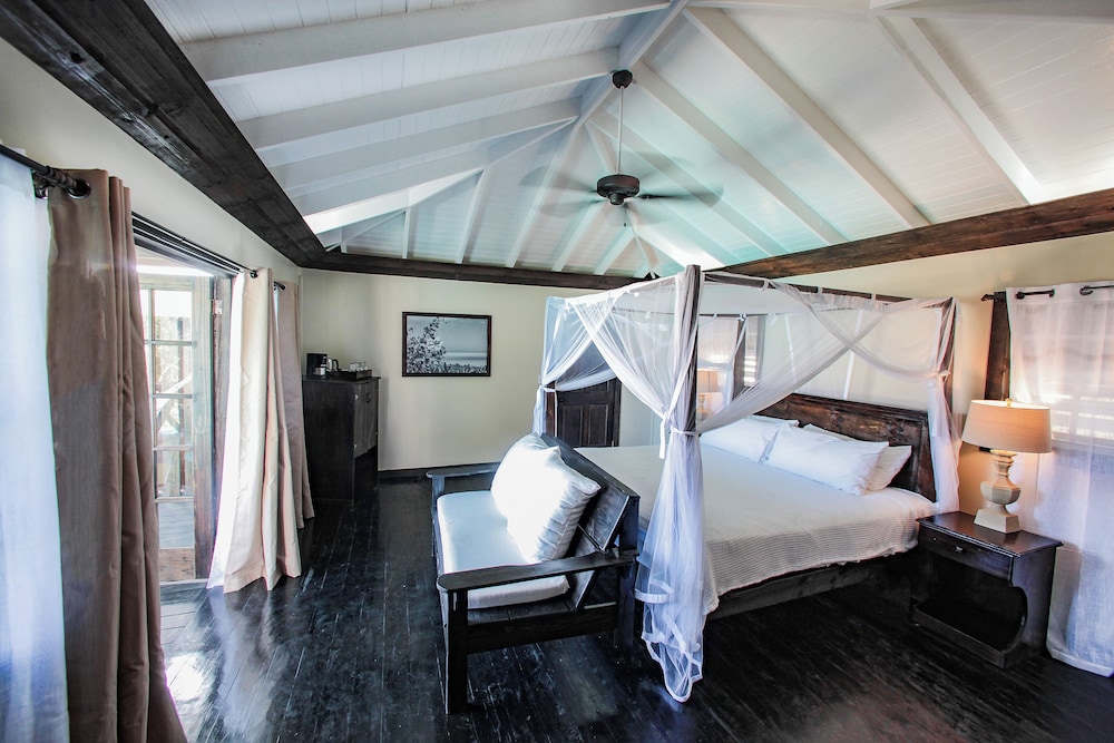 Torino - Jolly Harbour - COCOS Hotel - Adults Only - Caters to Couples - All Inclusive
Torino - Jolly Harbour - COCOS Hotel - Adults Only - Caters to Couples - All Inclusive