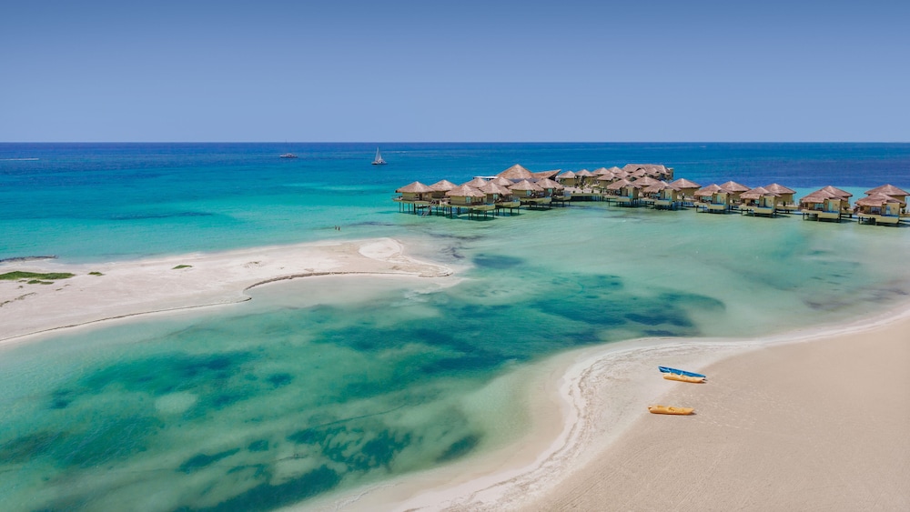 Roma - Lafitte - Palafitos Overwater Bungalows Catamarán, Cenote & More Inclusive
Roma - Lafitte - Palafitos Overwater Bungalows Catamarán, Cenote & More Inclusive