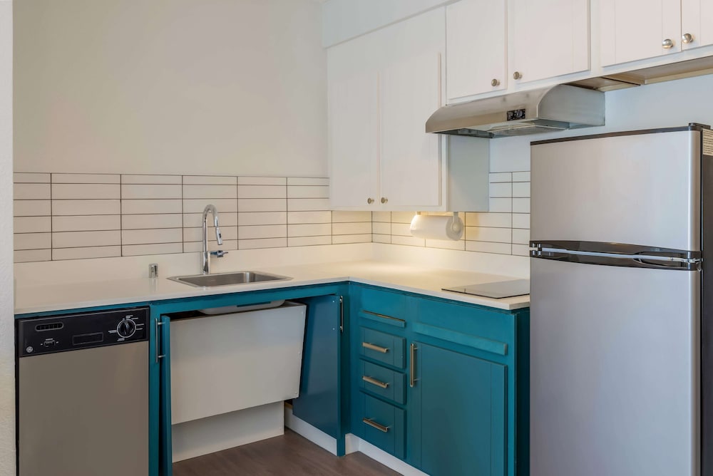 Milano - San Francisco International Airport - Sonesta ES Suites San Francisco Airport Oyster Point Waterfront
Milano - San Francisco International Airport - Sonesta ES Suites San Francisco Airport Oyster Point Waterfront