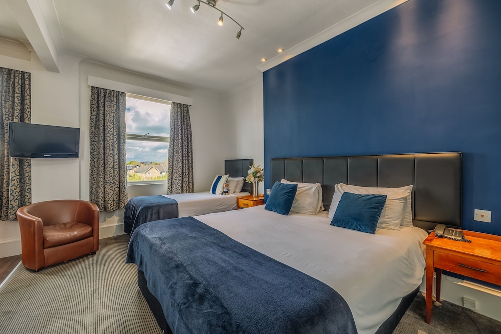 Roma - Southend-On-Sea - Muthu Westcliff Hotel (Near London Southend Airport)
Roma - Southend-On-Sea - Muthu Westcliff Hotel (Near London Southend Airport)