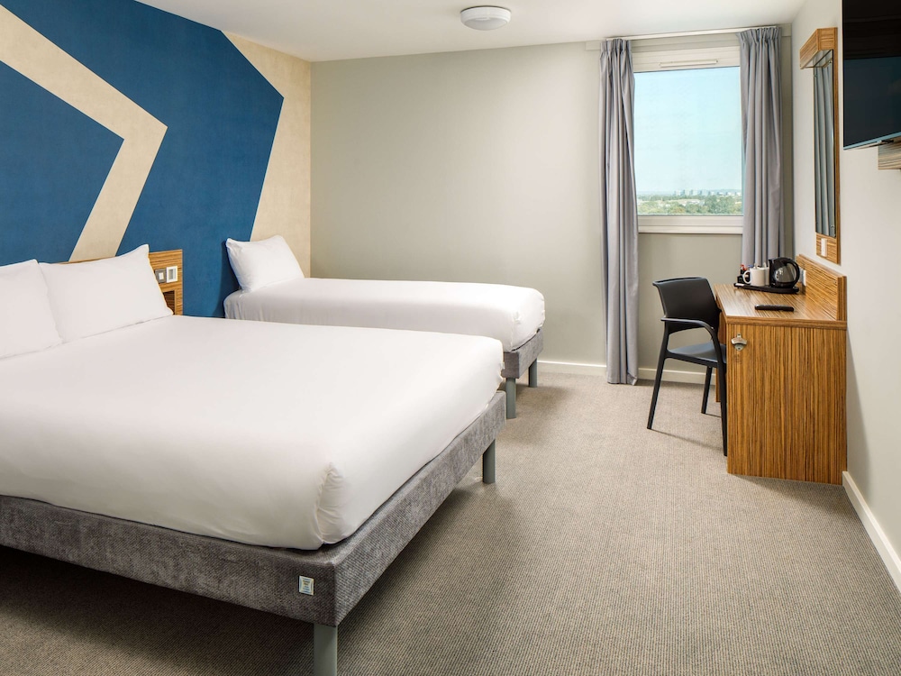 Verona - Londra, Aeroporto di London Heathrow - ibis budget London Heathrow Central
Verona - Londra, Aeroporto di London Heathrow - ibis budget London Heathrow Central