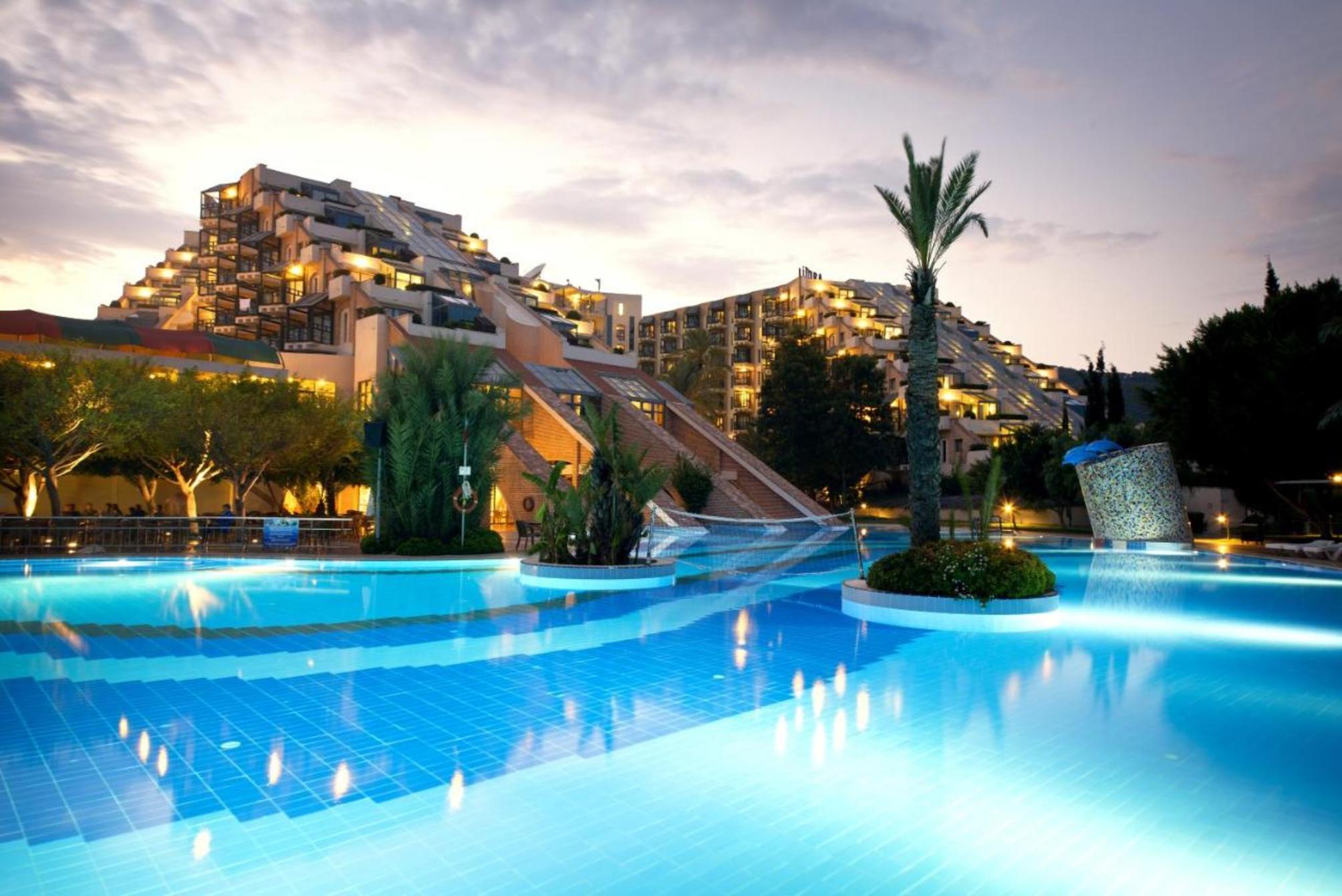 Milano - Regione di Antalya, Turchia - Limak Limra Hotel & Resort Kemer - Kids Concept
Milano - Regione di Antalya, Turchia - Limak Limra Hotel & Resort Kemer - Kids Concept