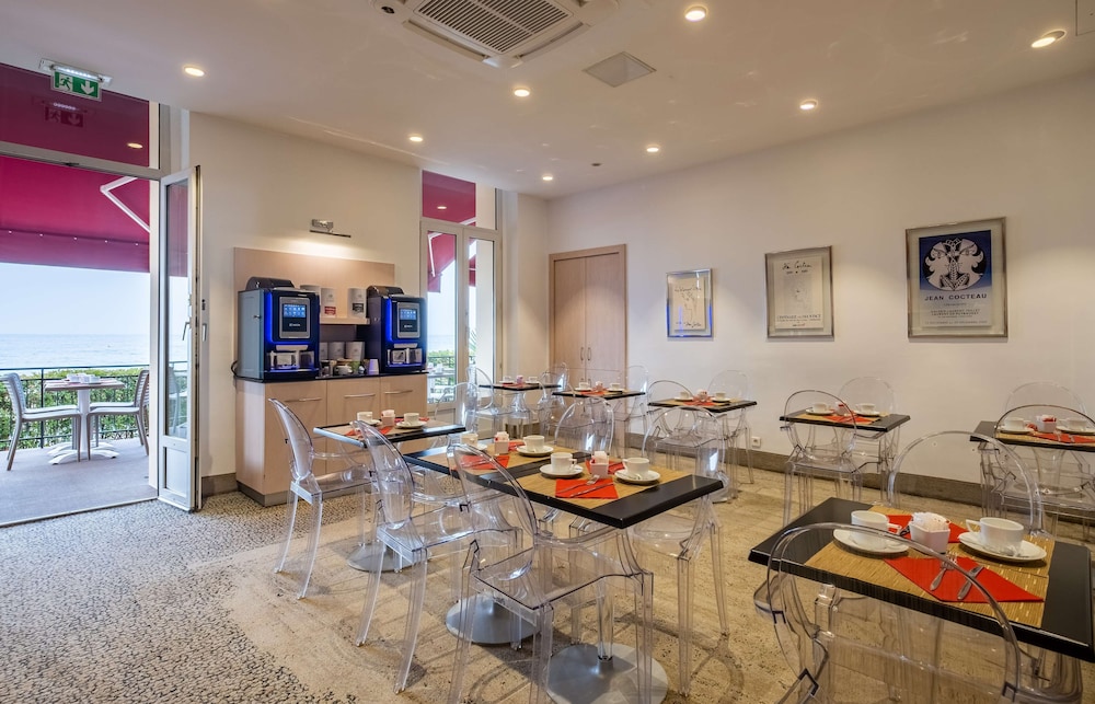 Milano - Costa Azzurra, Mare Francia - Best Western Premier Hotel Prince de Galles
Milano - Costa Azzurra, Mare Francia - Best Western Premier Hotel Prince de Galles