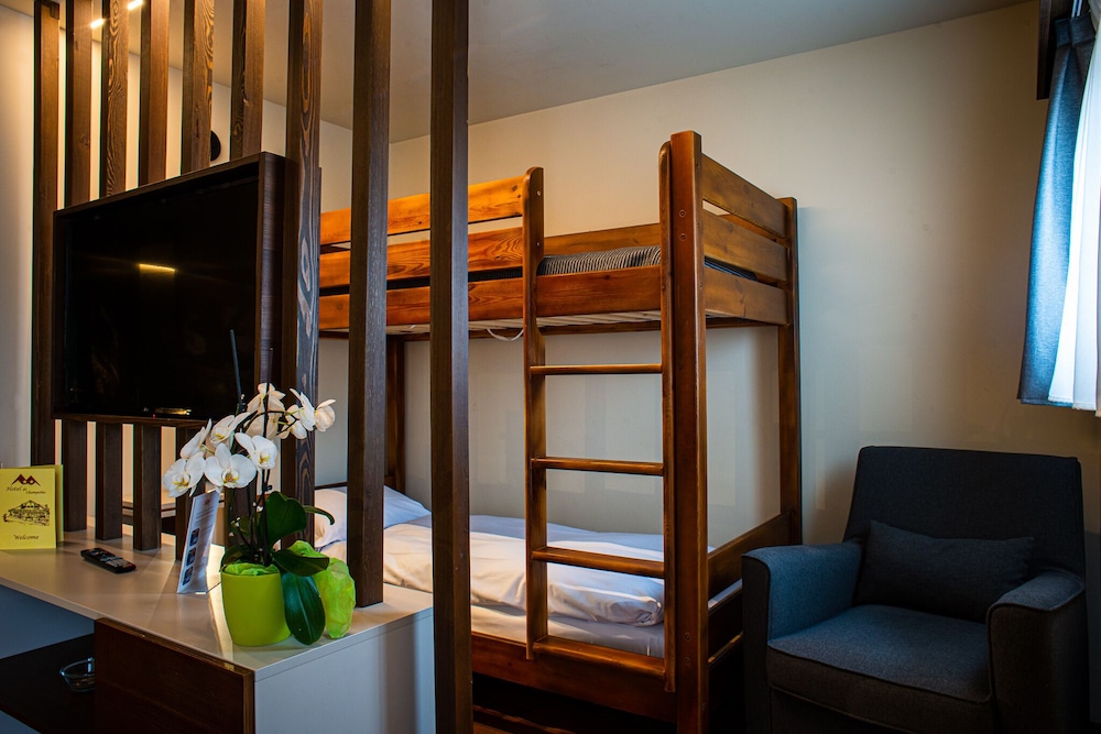 Roma - Gressoney-la-Trinité - Hotel De Champoluc 
Roma - Gressoney-la-Trinité - Hotel De Champoluc