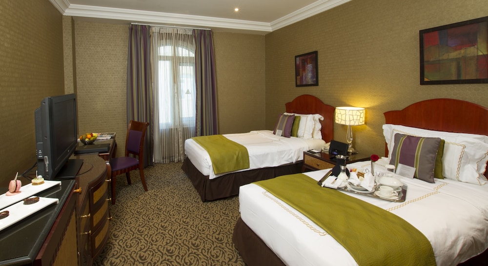 Milano - Ash Shahaniya - Grand Regency Doha, Trademark Collection by Wyndham
Milano - Ash Shahaniya - Grand Regency Doha, Trademark Collection by Wyndham