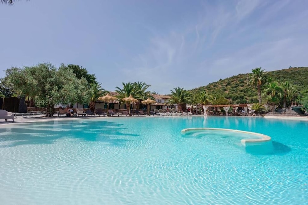 Verona - Sardegna Sud - Cagliari, Villasiumius, Costa Rei, Pula, Mare Italia - Il Monastero
Verona - Sardegna Sud - Cagliari, Villasiumius, Costa Rei, Pula, Mare Italia - Il Monastero