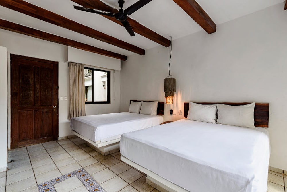 Torino - Messico - Riviera Maya, Caraibi - Hotel Banana Boutique & Spa by Paradise Hotels - 5th Av Playa del Carmen
Torino - Messico - Riviera Maya, Caraibi - Hotel Banana Boutique & Spa by Paradise Hotels - 5th Av Playa del Carmen
