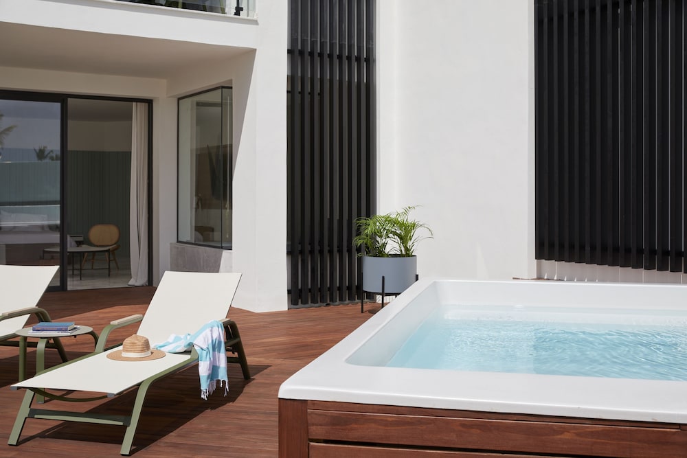 Milano - Uvero Alto - Finest Punta Cana by The Excellence Collection - All Inclusive
Milano - Uvero Alto - Finest Punta Cana by The Excellence Collection - All Inclusive