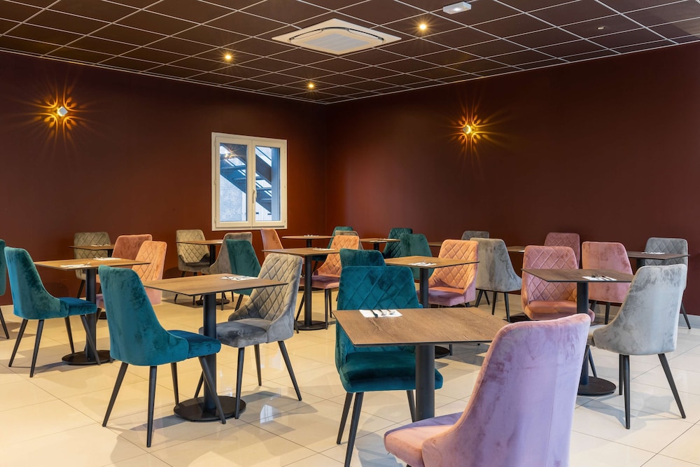 Roma - Pau - Best Western Hotel & SPA Pau Lescar Aeroport 
Roma - Pau - Best Western Hotel & SPA Pau Lescar Aeroport