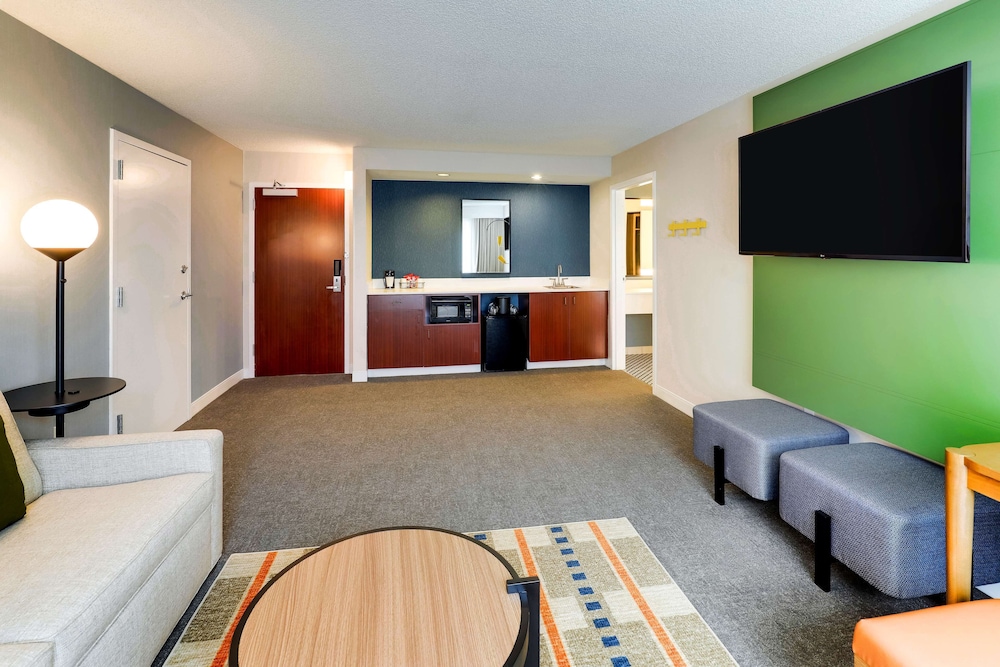Roma - San Francisco International Airport - Sonesta Select San Francisco Airport Oyster Point Waterfront
Roma - San Francisco International Airport - Sonesta Select San Francisco Airport Oyster Point Waterfront