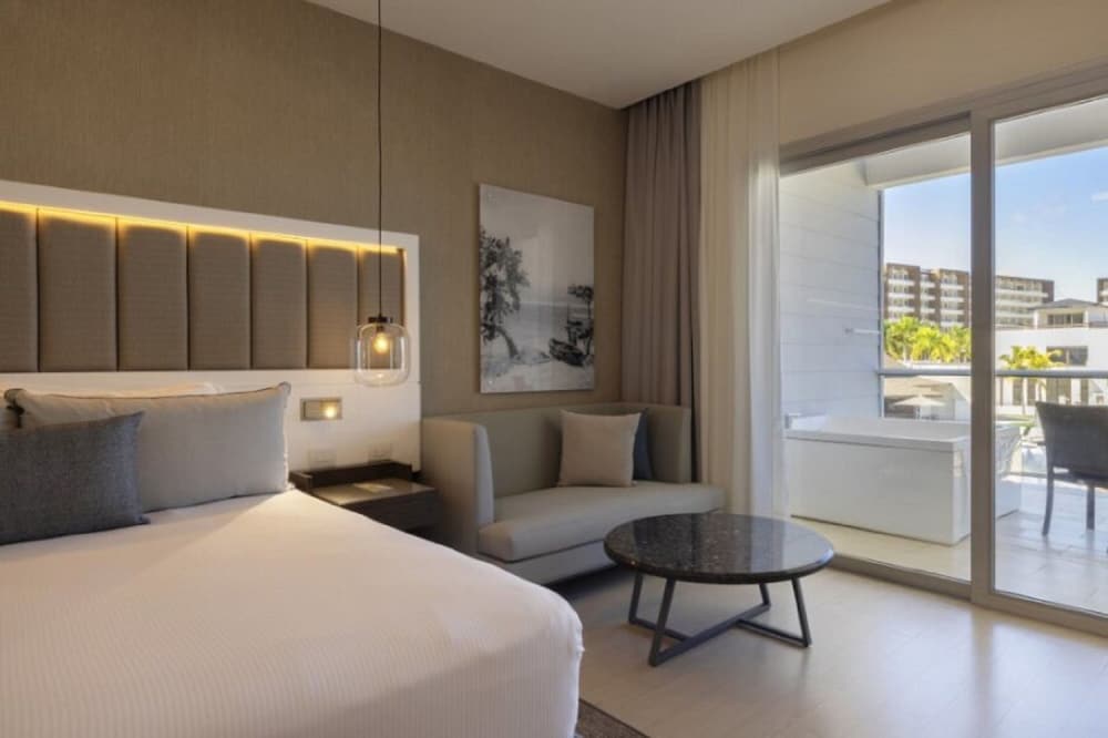 Roma - Falmouth - Hideaway at Royalton Blue Waters, An Autograph Collection all-Inclusive Resort - Adults Only
Roma - Falmouth - Hideaway at Royalton Blue Waters, An Autograph Collection all-Inclusive Resort - Adults Only