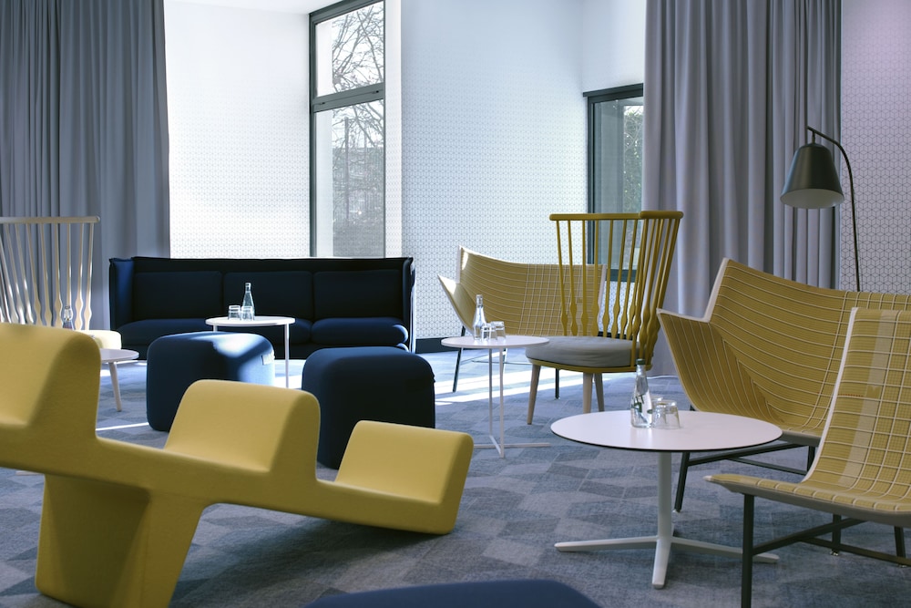 Bologna - Villeneuve-sous-Dammartin - The Jangle Hotel - Paris - Charles de Gaulle - Airport
Bologna - Villeneuve-sous-Dammartin - The Jangle Hotel - Paris - Charles de Gaulle - Airport