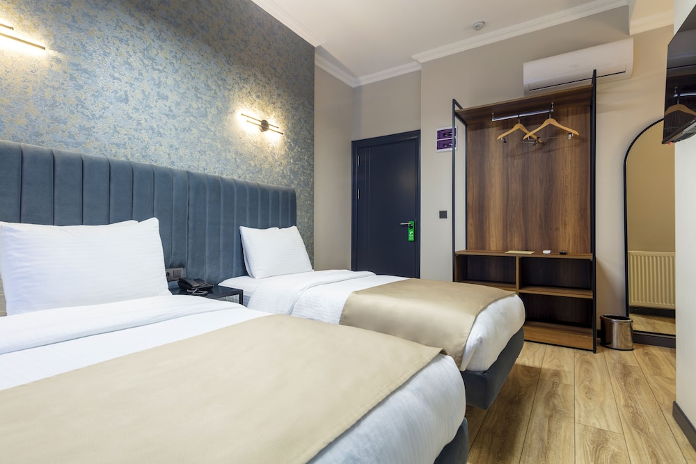 Milano - Istanbul, New Airport - Lenora Airport Hotel & İstanbul Airport
Milano - Istanbul, New Airport - Lenora Airport Hotel & İstanbul Airport