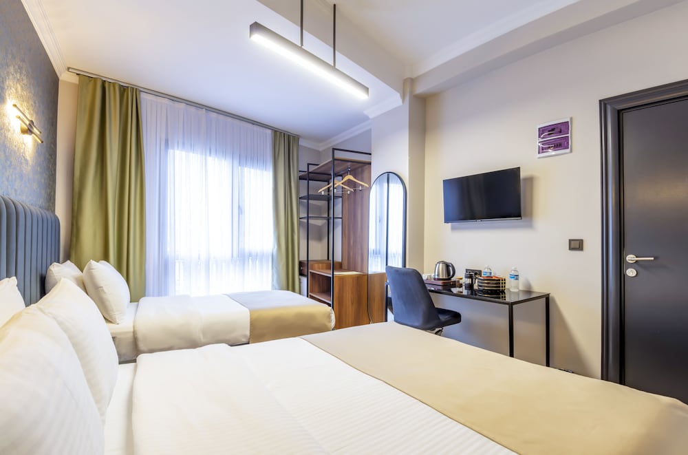 Venezia - Istanbul, New Airport - Lenora Airport Hotel & İstanbul Airport
Venezia - Istanbul, New Airport - Lenora Airport Hotel & İstanbul Airport
